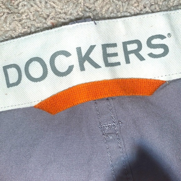 NEW⭐️DOCKERS⚓️Cargo Pants 42 X 32 Gray😎 - Picture 10 of 13